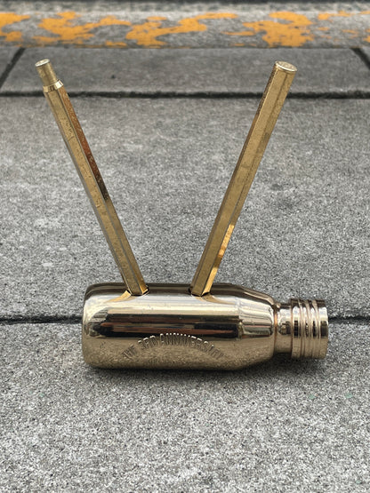 Gold V pen stand