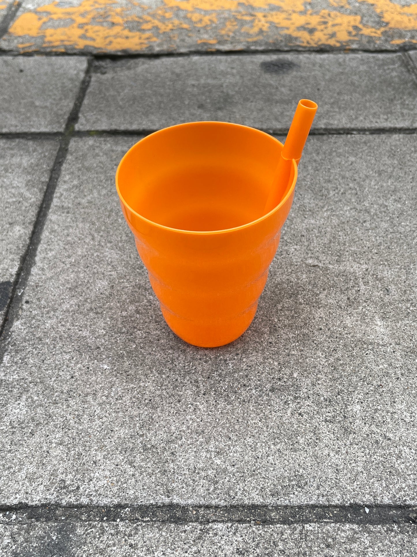 Straw cup